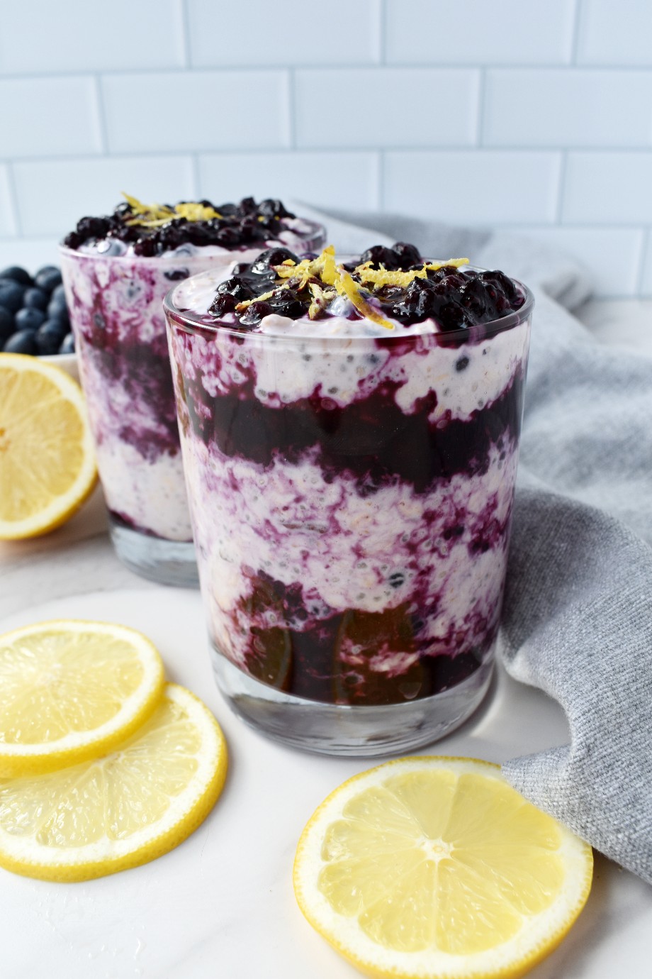 Blueberry Cheesecake Overnight Oats | The Nutritionist Reviews - Shopmorr